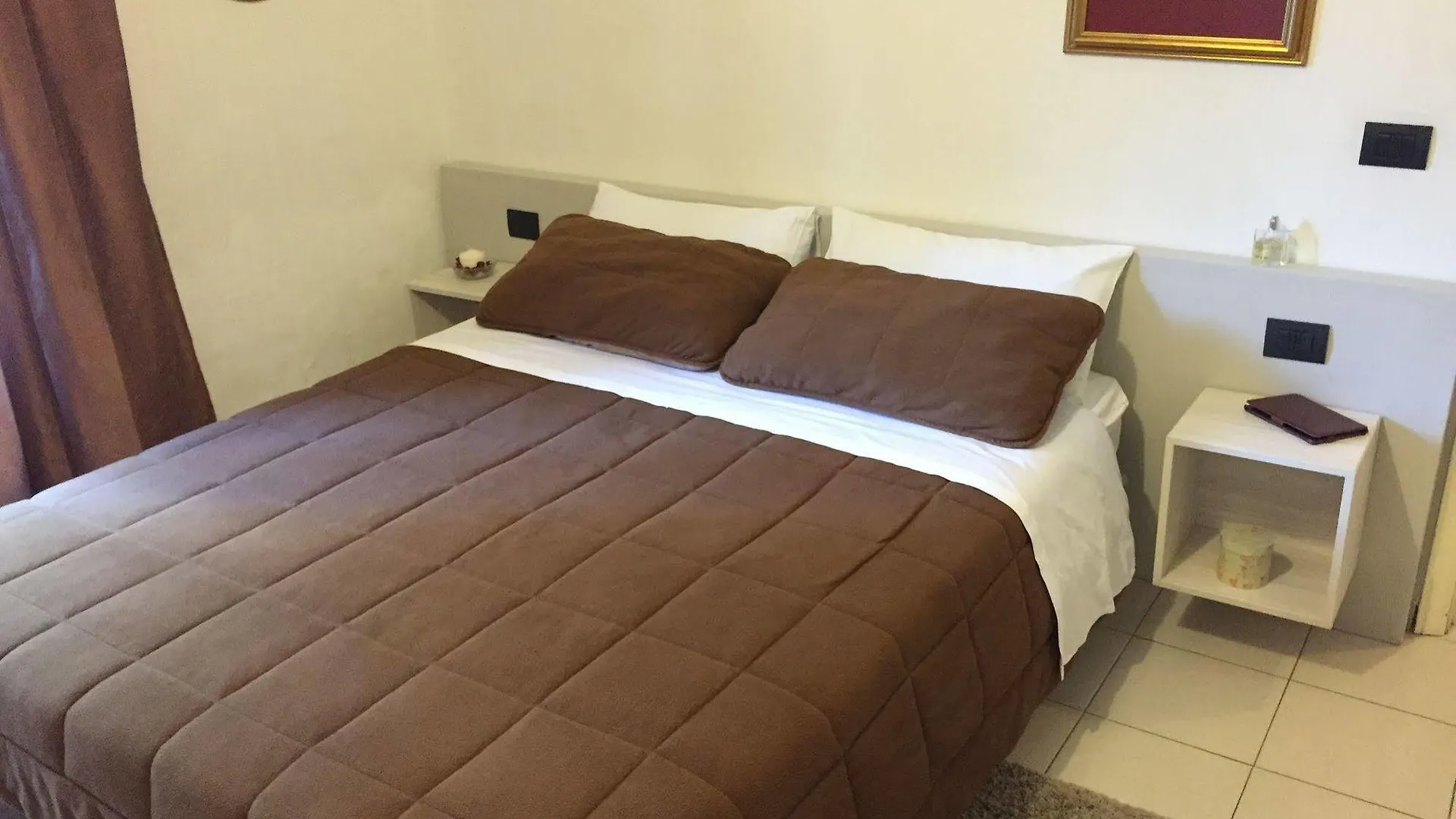 Greenriver Hotel Ponsacco Guest house